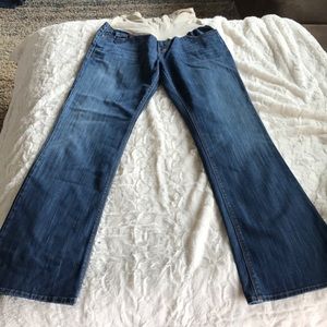 Maternity Jeans barely worn FULL panel